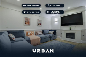 Spacious 4-Bedroom City Centre Houses, Sleeps 8 With Parking For 3 Cars
